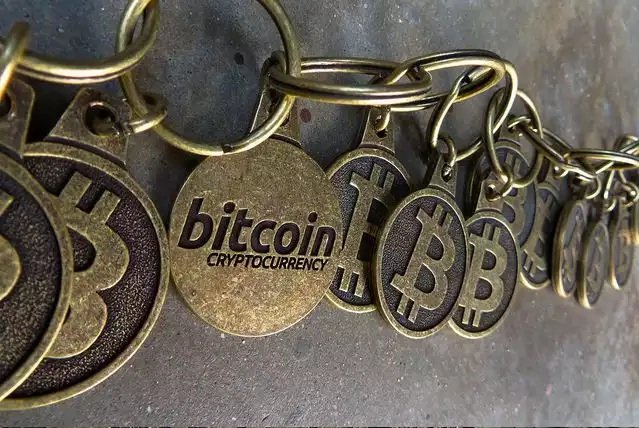 Nine major banks working on Bitcoin-like block chain tech for market trading